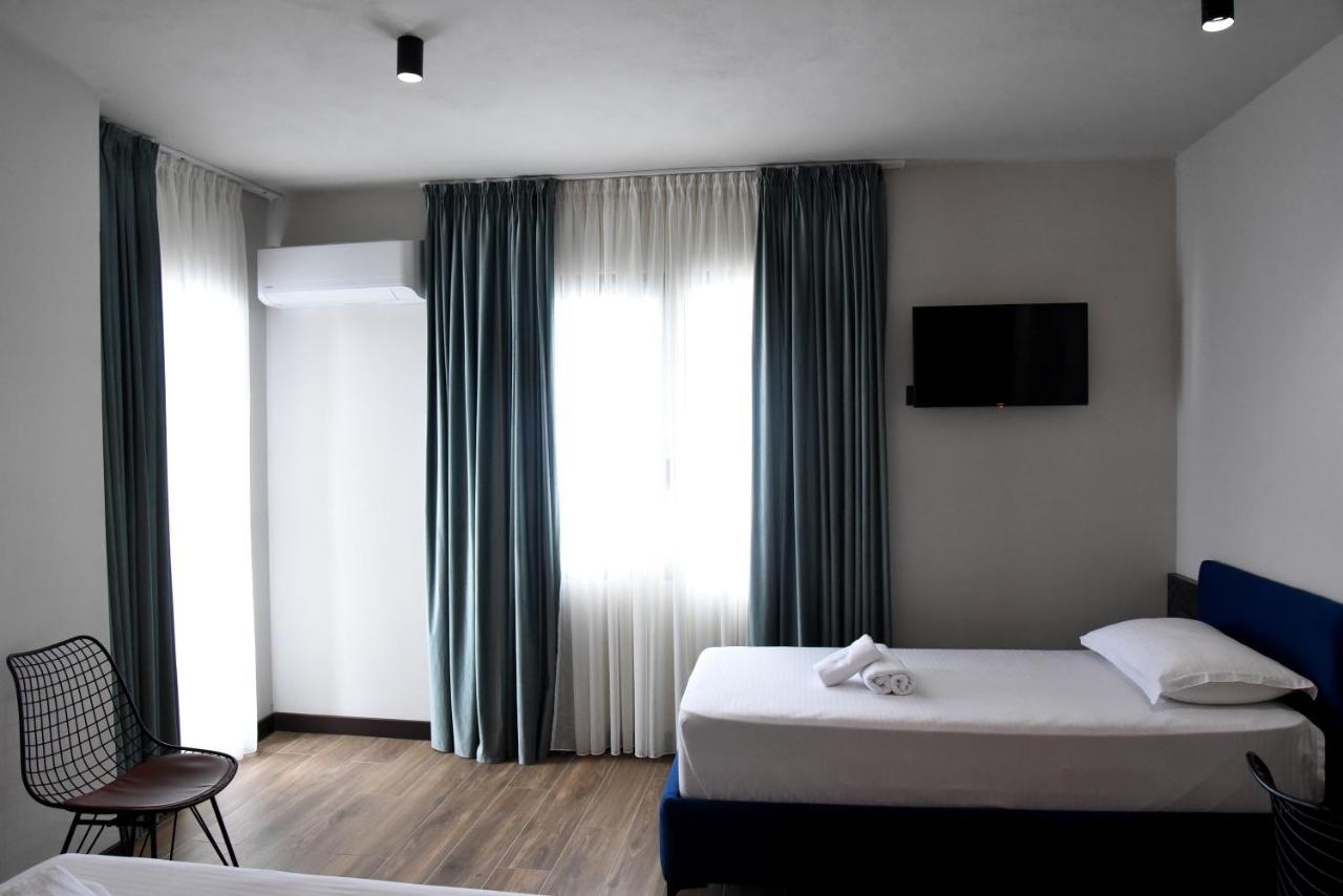 Hotell Gogo's Boutique Dhërmi