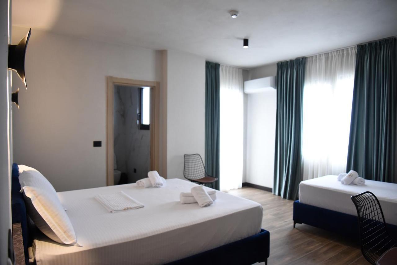 Hotell Gogo's Boutique 4*
