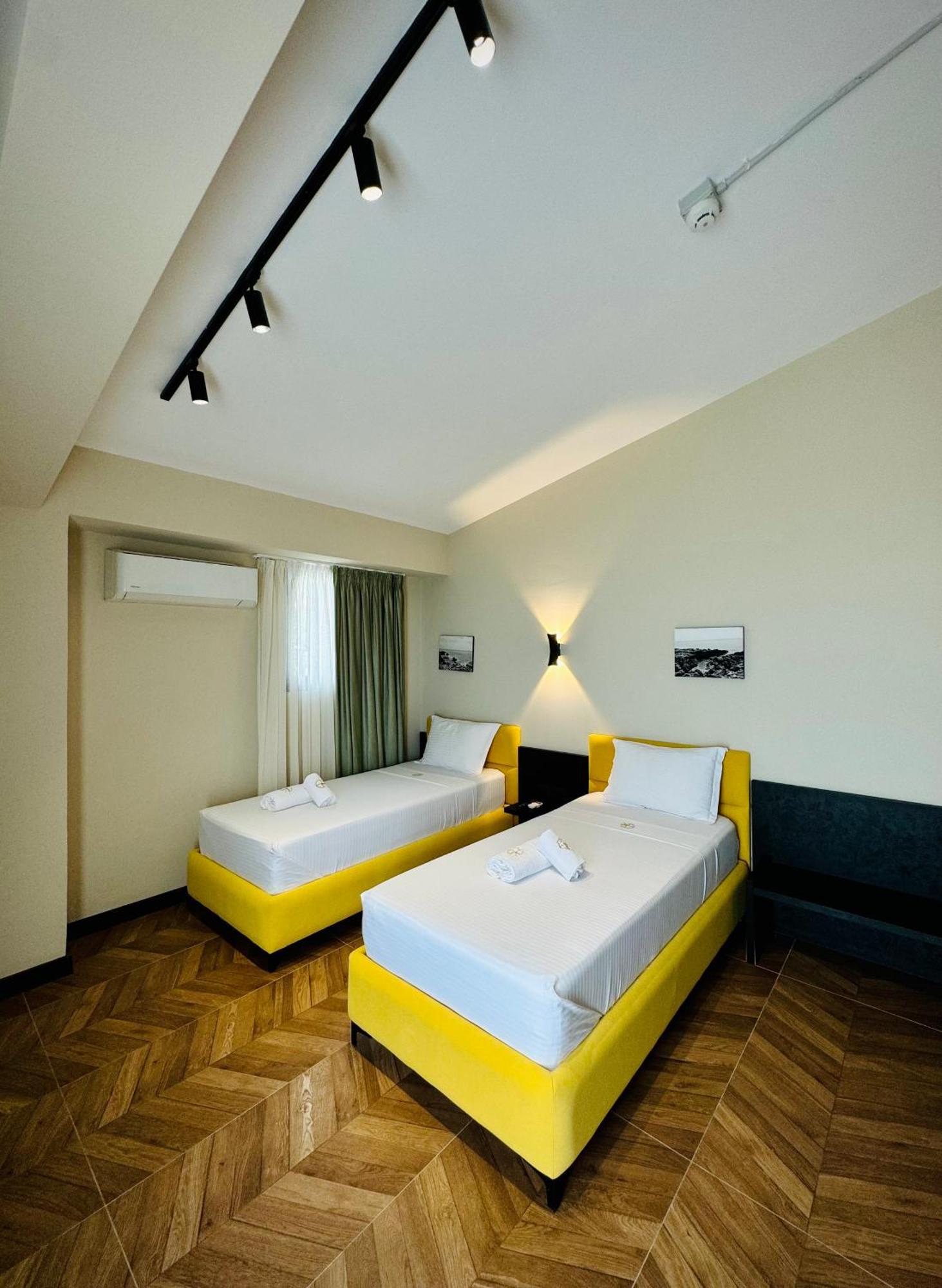 Hotel Gogo's Boutique 4*